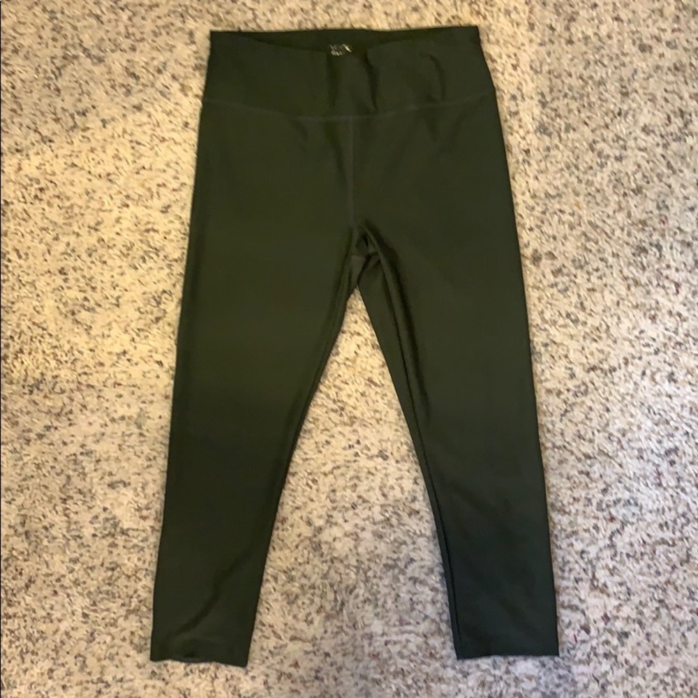 Army Green Capri Leggings from Athletica.